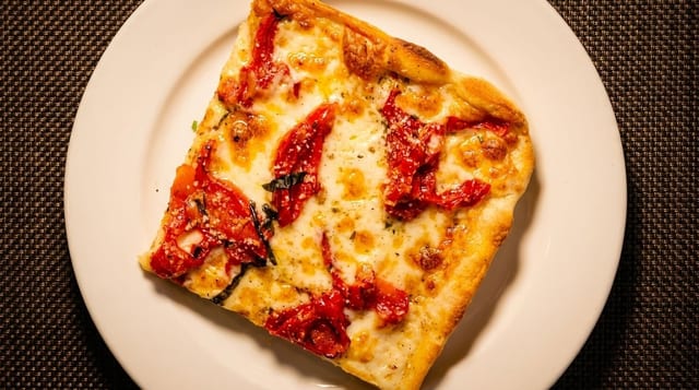 Marinara Square Pizza.